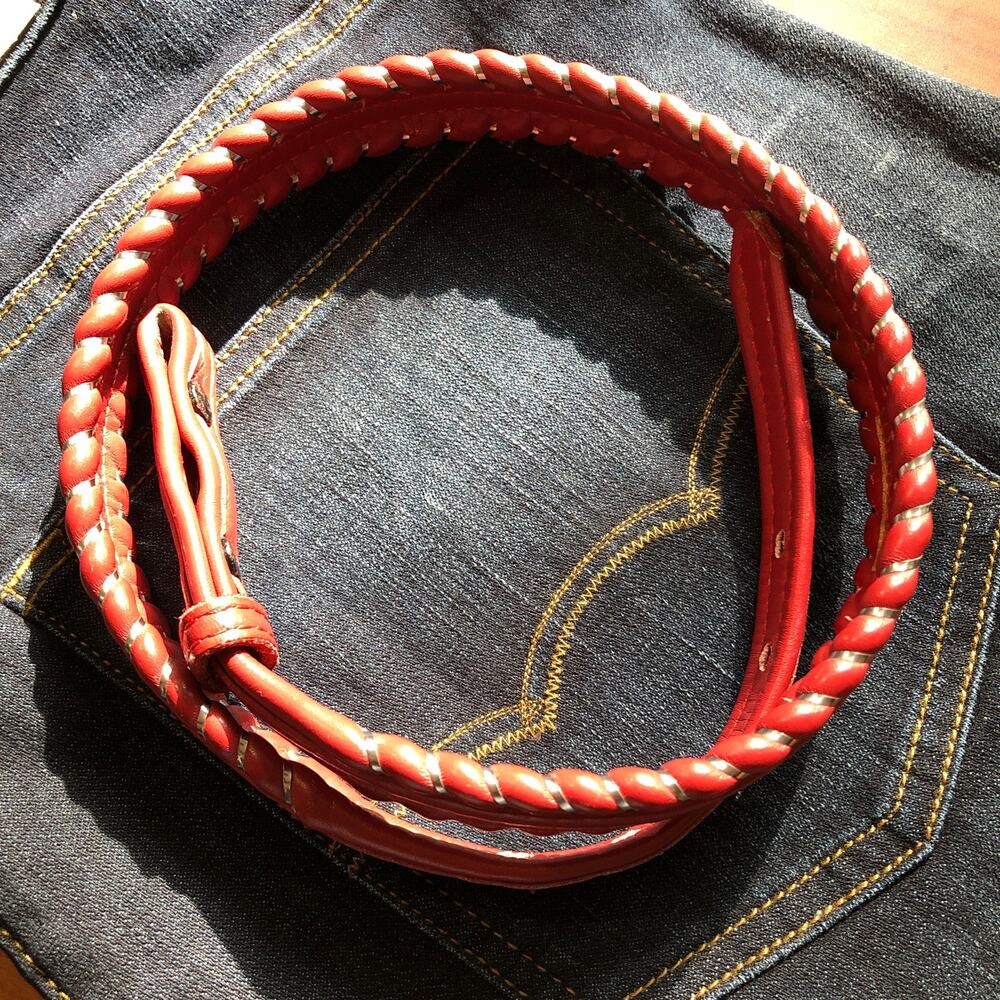 VINTAGE RED DunDee Western Leather Cowhide Belt Rodeo Metallic Whip Stitching